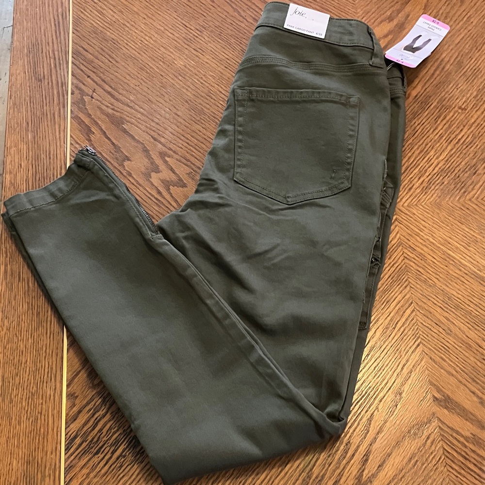Joie Park Cargo Pants in Olive NWT $$228
Multiple sizes